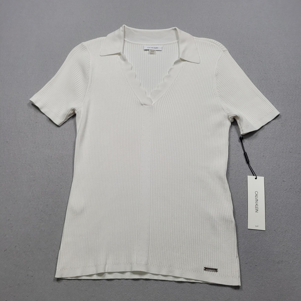 Calvin Klein Women White Ribbed Scalloped V-Neck Short Sleeve Polo Sweater M